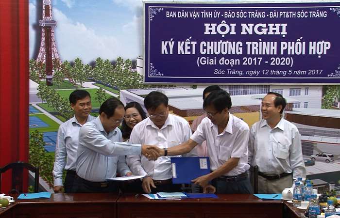 Ban Dân vận Tỉnh ủy ký kết chương trình phối hợp hoạt động với Báo Sóc Trăng, Đài PTTH Sóc Trăng