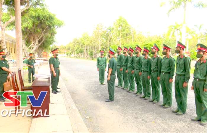 Bộ Tham mưu kiểm tra công tác huấn luyện chiến sĩ mới năm 2022 tại Trung đoàn Bộ binh 897