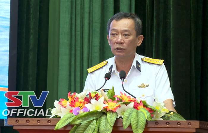 Bộ Tư lệnh Vùng 2 Hải quân gặp mặt đoàn công tác phóng viên đi thăm, chúc Tết Nhà Giàn, tàu trực và cơ quan Dân chính Đảng huyện Côn Đảo