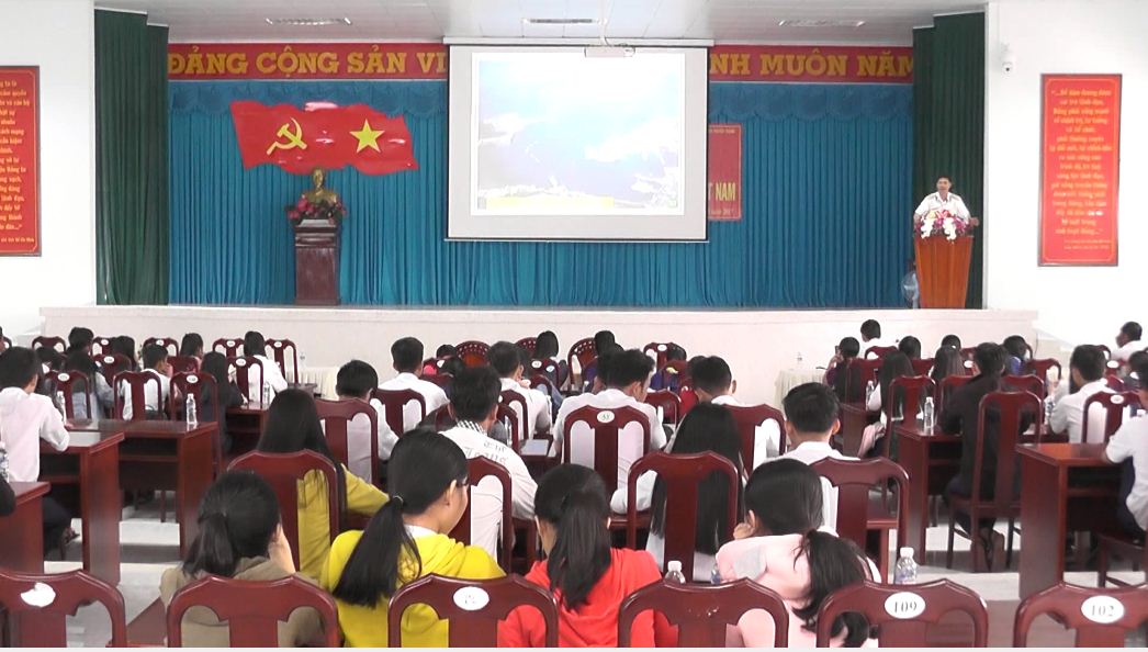 Tổ chức tuyên truyền về Biển, Đảo tại huyện Châu Thành. 
