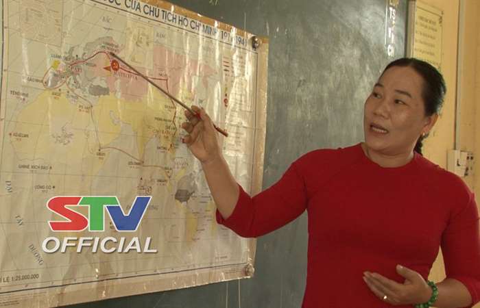 Gắn bó với công việc bằng lòng yêu nghề.