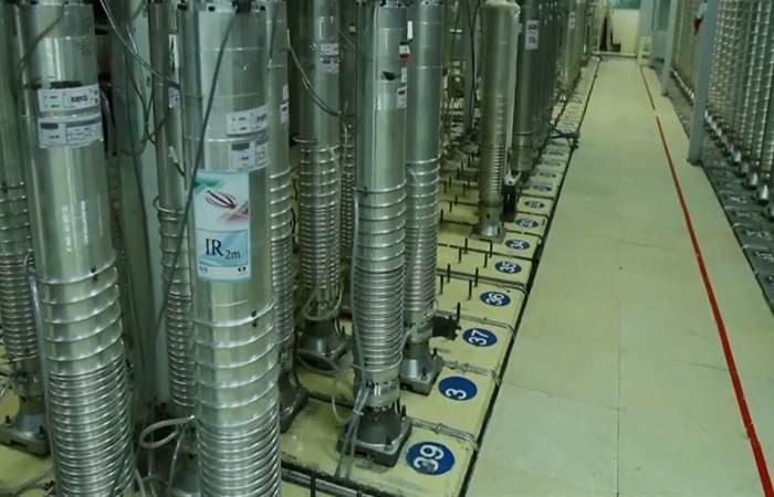 Iran chính thức nối lại việc "làm giàu urani"