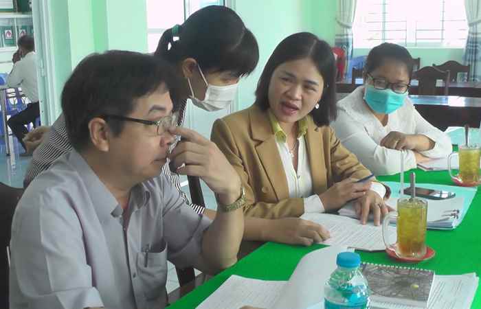  Kiểm tra việc thực hiện chính sách hỗ trợ người dân bị ảnh hưởng COVID-19 tại huyện Thạnh Trị