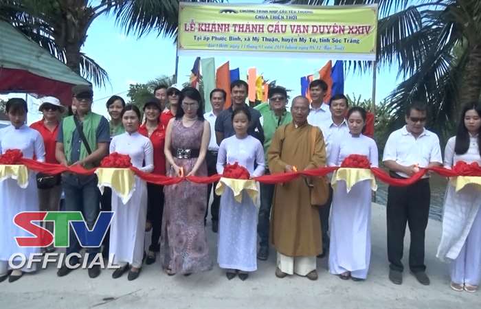 Mỹ Tú khánh thành 2 cây cầu tại xã Mỹ Thuận