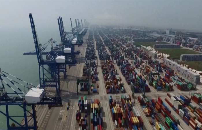 Mỹ và Trung Quốc hưởng lợi khi gia nhập WTO