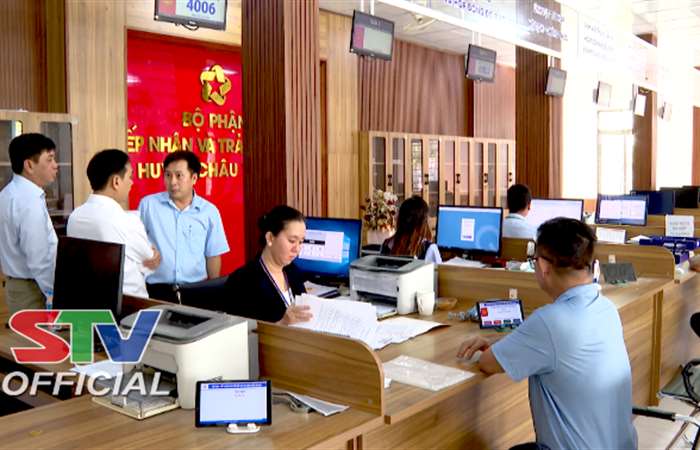 Đoàn kiểm tra Cải cách hành chính tỉnh Sóc Trăng làm việc tại huyện Châu Thành
