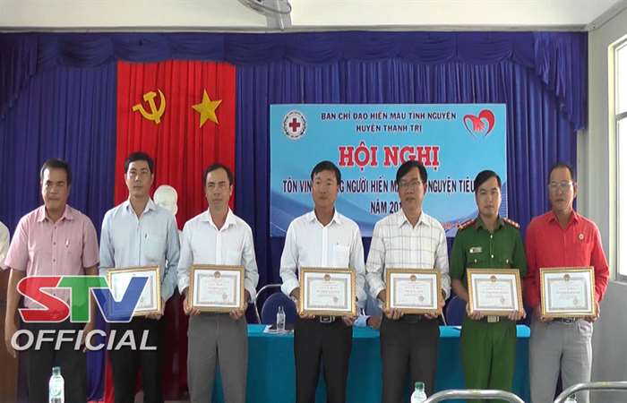 Thạnh Trị tôn vinh những người hiến máu tình nguyện tiêu biểu