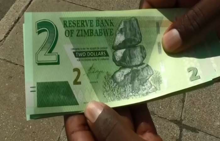 Zimbabwe phát hành đồng tiền mới