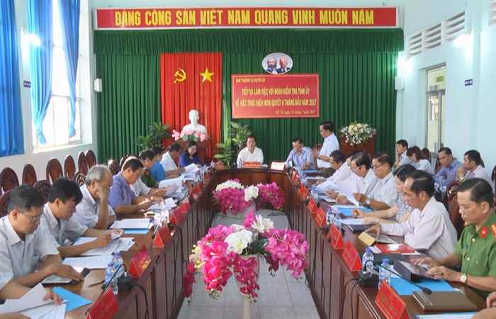 Chủ tịch UBND tỉnh Sóc Trăng làm việc với Huyện  ủy Mỹ Tú