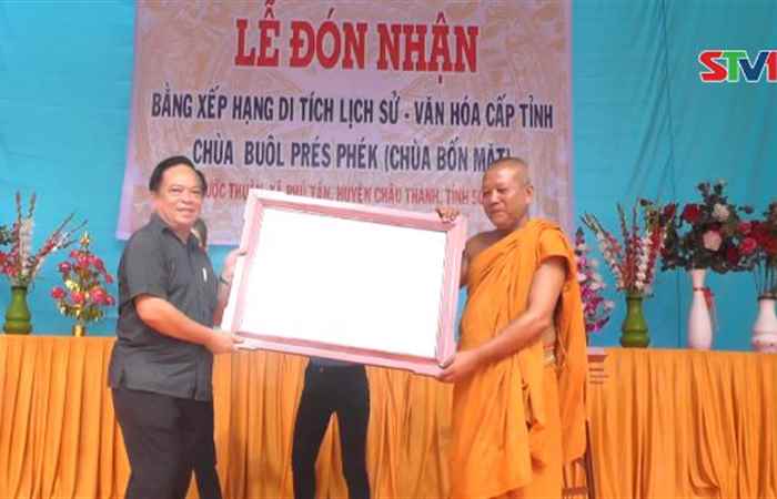 Chùa Buôl Prés Phék (Chùa Bốn Mặt), xã Phú Tân đón nhận bằng xếp hạng di tích lịch sử - văn hóa cấp tỉnh