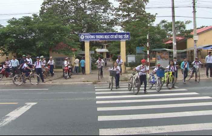 Đảm bảo an toàn giao thông đầu năm học mới 2017-2018