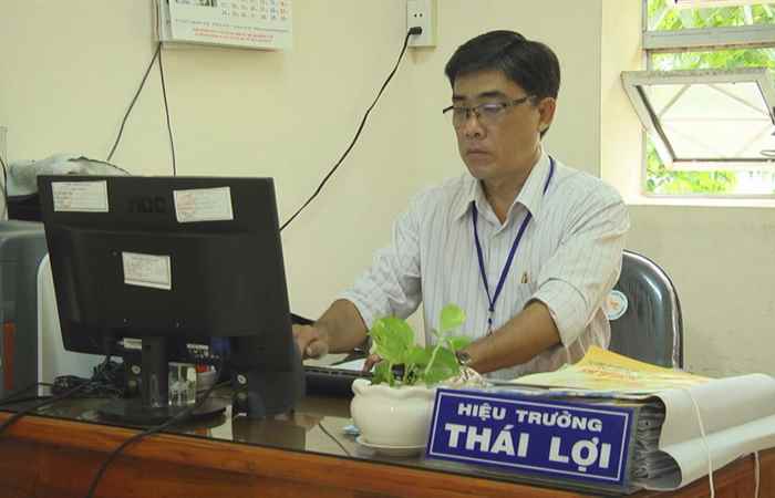 Học tập và làm theo tấm gương đạo đức Hồ Chí Minh 04-06-2017