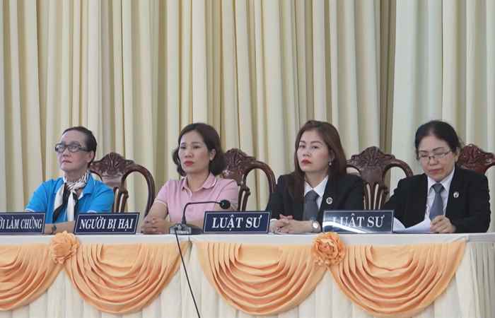 Vĩnh Châu: Hội LHPN Việt Nam tổ chức phiên toà giả định và tư vấn pháp lý cho Phụ nữ