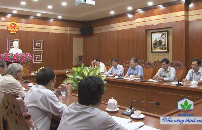 Họp bàn công tác chỉnh trang tuyến Quốc lộ 1A, đoạn đi qua thành phố Sóc Trăng.