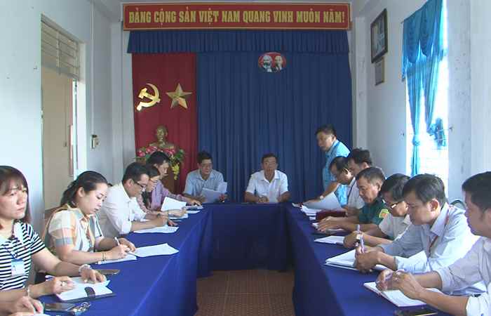 Long Phú: Lãnh đạo UBND huyện kiểm tra công tác cải cách hành chính