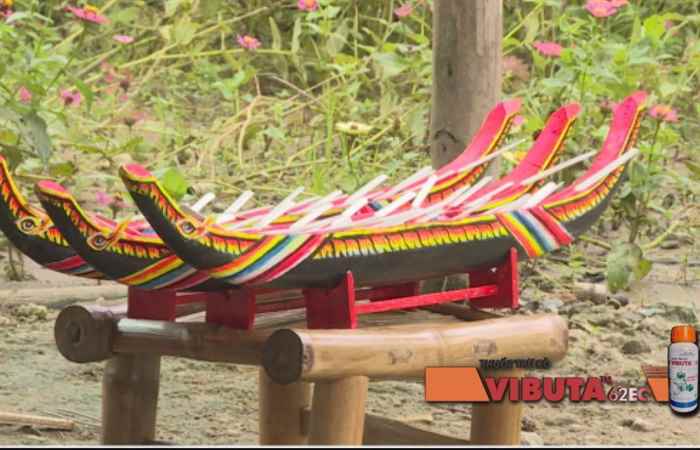 Lễ hội Óoc Om Bóc Đua Ghe Ngo Sóc Trăng - Người thợ làm mô hình ghe ngo 08-08-2017