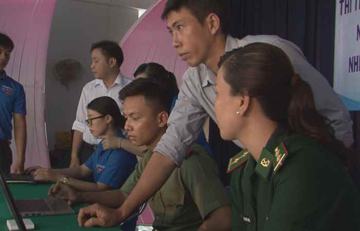 Lễ phát động tìm hiểu Nghị quyết Đại hội Đoàn