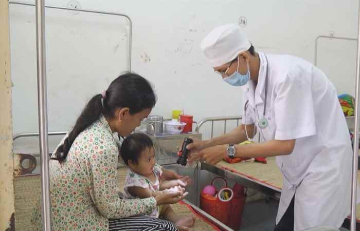 Mỹ Tú tích cực phòng chống bệnh tay chân miệng