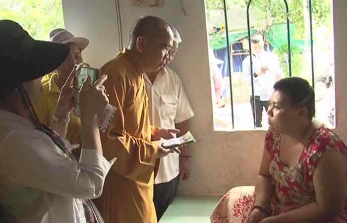 Nhịp cầu nhân ái - Hãy giúp đỡ em Đặng Ngọc Ánh ở Trần Đề (31-07-2019)