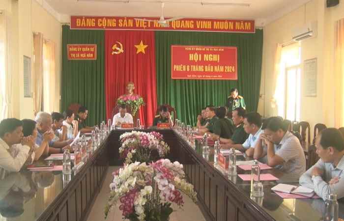 Ngã Năm: Đảng ủy quân sự tổ chức Hội nghị phiên 6 tháng đầu năm 2024