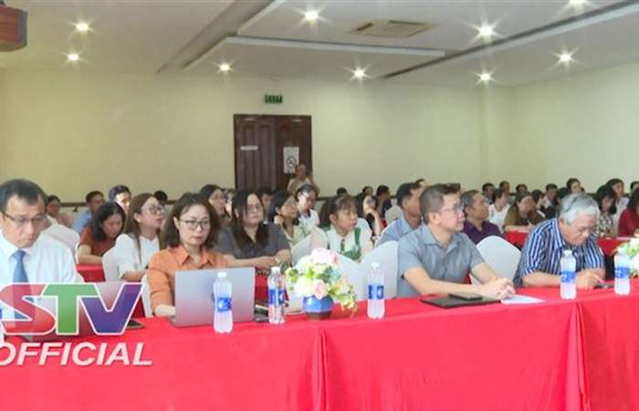 “Xúc tiến hợp tác và chia sẻ kinh nghiệm đối ngoại nhân dân trong hệ thống Liên hiệp hội Việt Nam”